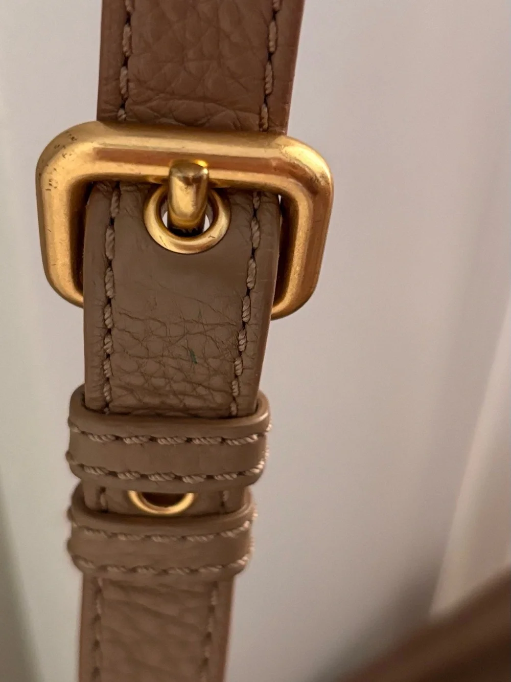 Marc by Marc Jacobs Taupe Pebbled Leather Shoulder Bag with Gold Hardware